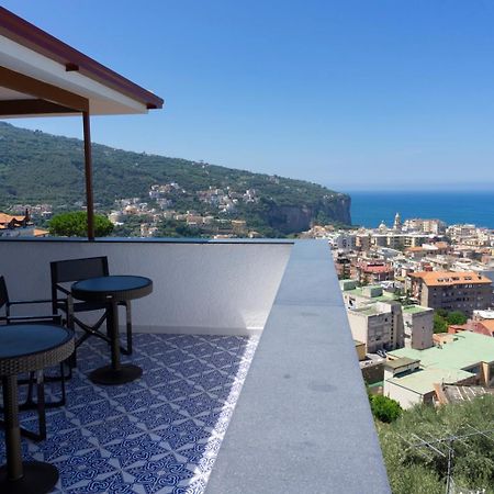 Appartamento In Villa Ariel Vico Equense Exterior foto