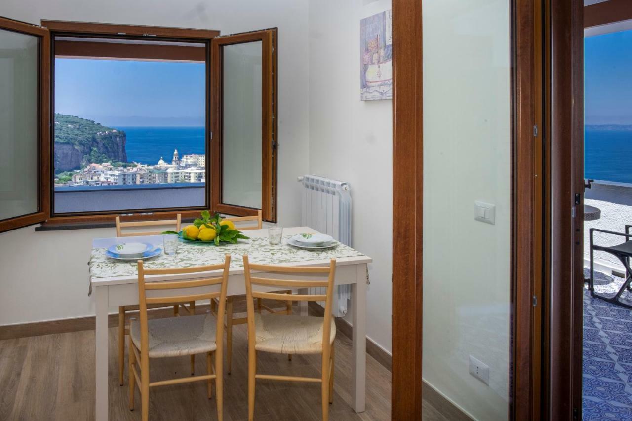 Appartamento In Villa Ariel Vico Equense Exterior foto